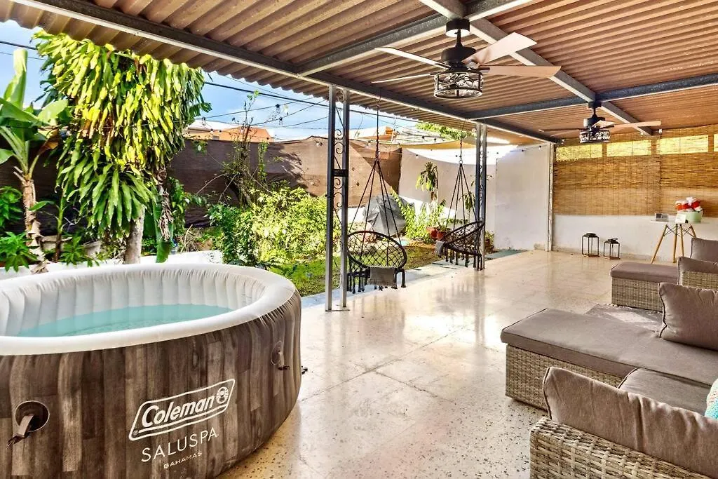 Luxury 4Br For 14-& Jacuzzi 6 Min Beach & Airport 圣胡安 0*,  波多黎各